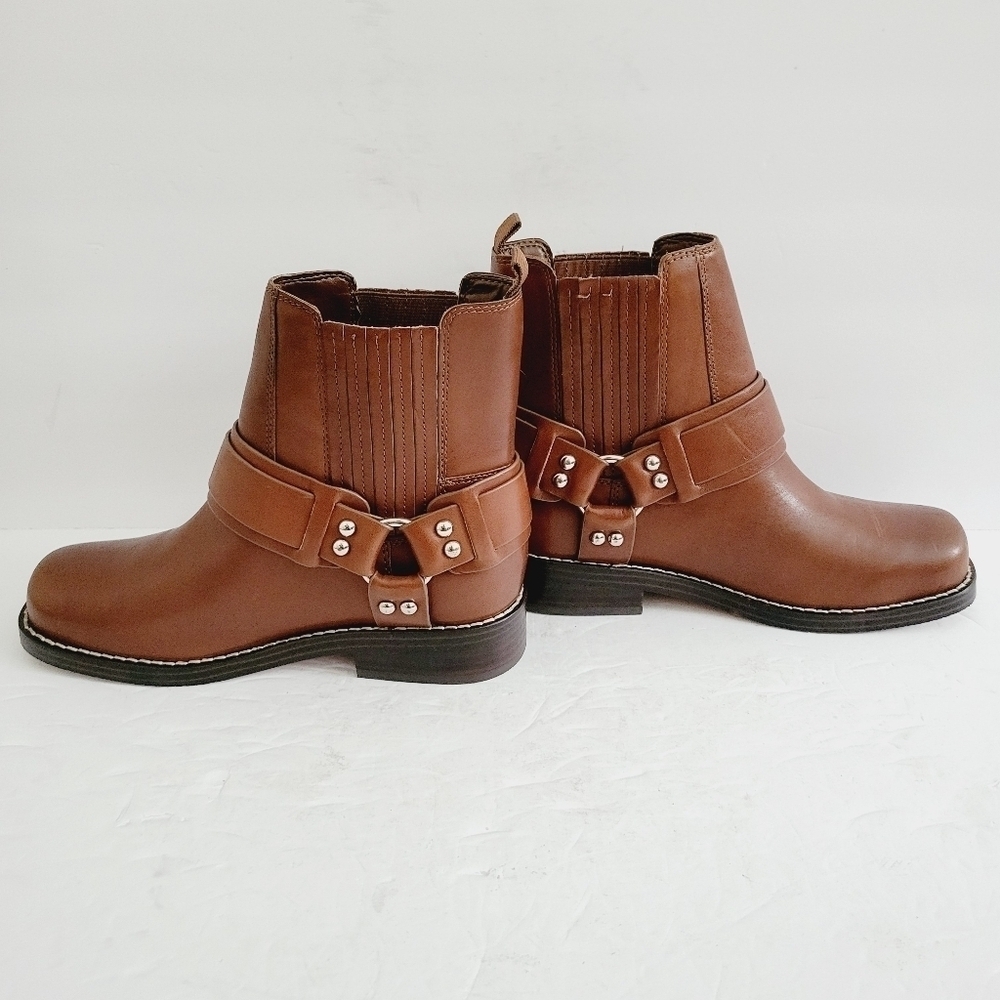 Marc Fisher LTD Mizzie Harness Brown Leather Pull On Ankle Bootie Size 5.5 - Picture 3 of 9